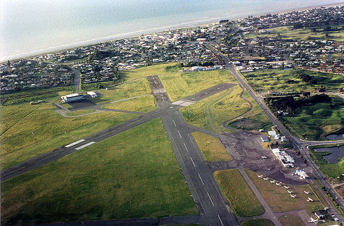 Paraparaumu Airport. Photo by Phillip Capper.