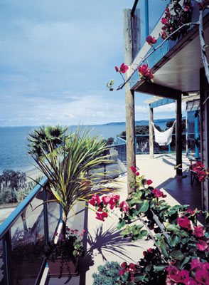 Lighthouse Lodge