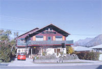 Look out for the Chalet sign!