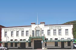 Revingtons Hotel