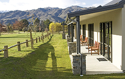 Carrick Lodge Motel
