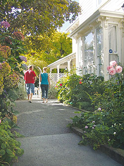 Dorset House Backpackers