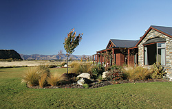 Mountain Range Boutique Lodge