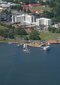 Novotel Rotorua Lakeside & Hotel Ibis Rotorua