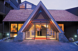 Scenic Circle A-Line Hotel