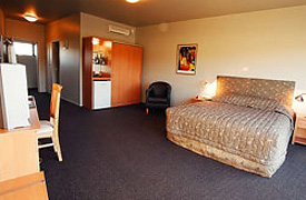 Airport Motor Lodge