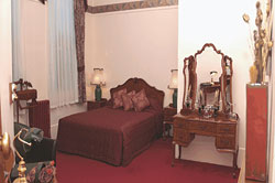 The County Hotel