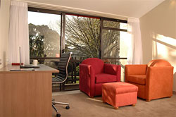 Centra Auckland Airport
