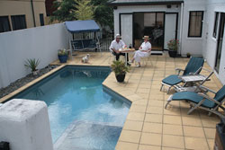 East West Boutique B & B and Apartments