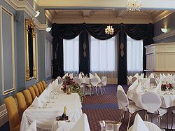 Scenic Circle Southern Cross Hotel